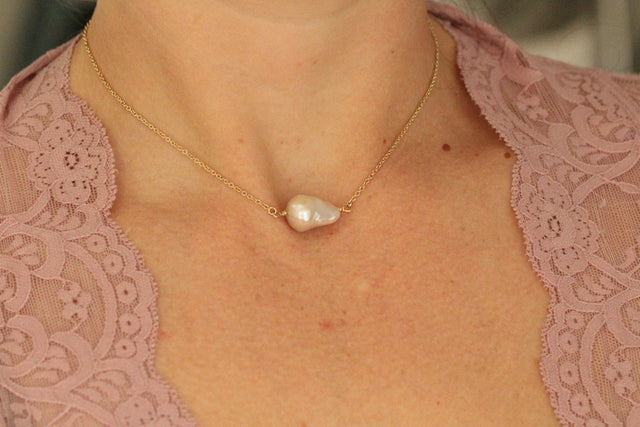 Tani Choker